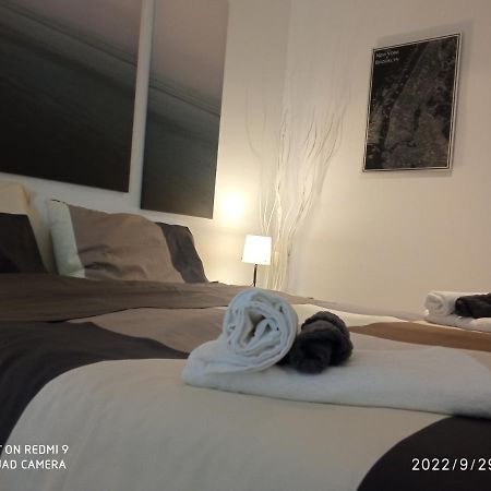Miss Rossella Home Bari Buitenkant foto