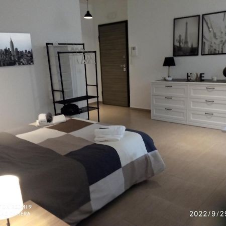 Miss Rossella Home Bari Buitenkant foto