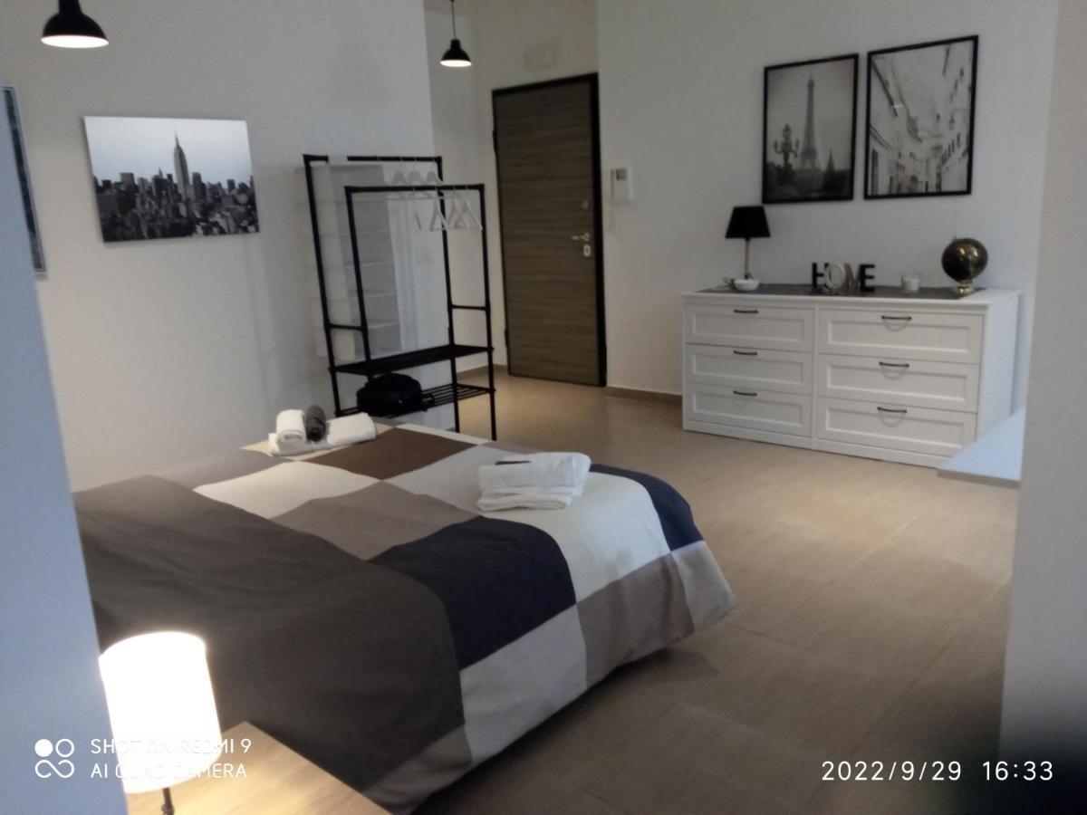 Miss Rossella Home Bari Buitenkant foto