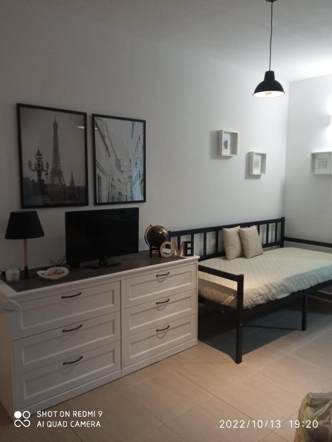Miss Rossella Home Bari Buitenkant foto